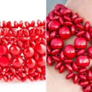 TROPICAL BLISS RED WOODEN STRETCHY BRACELET